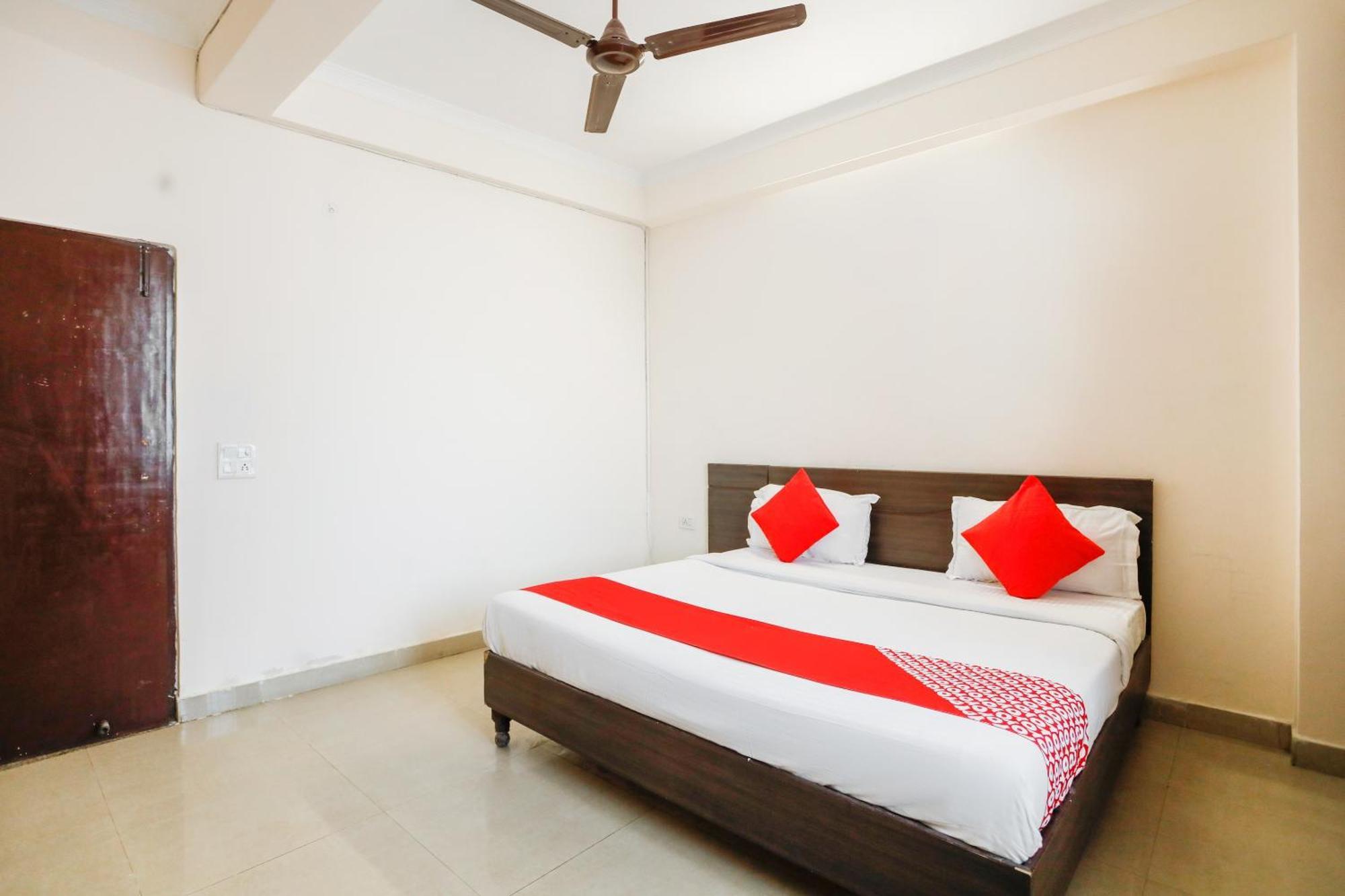 Hotel O Av Residency Near Botanic Garden Of Indian Republic Noida Exterior foto