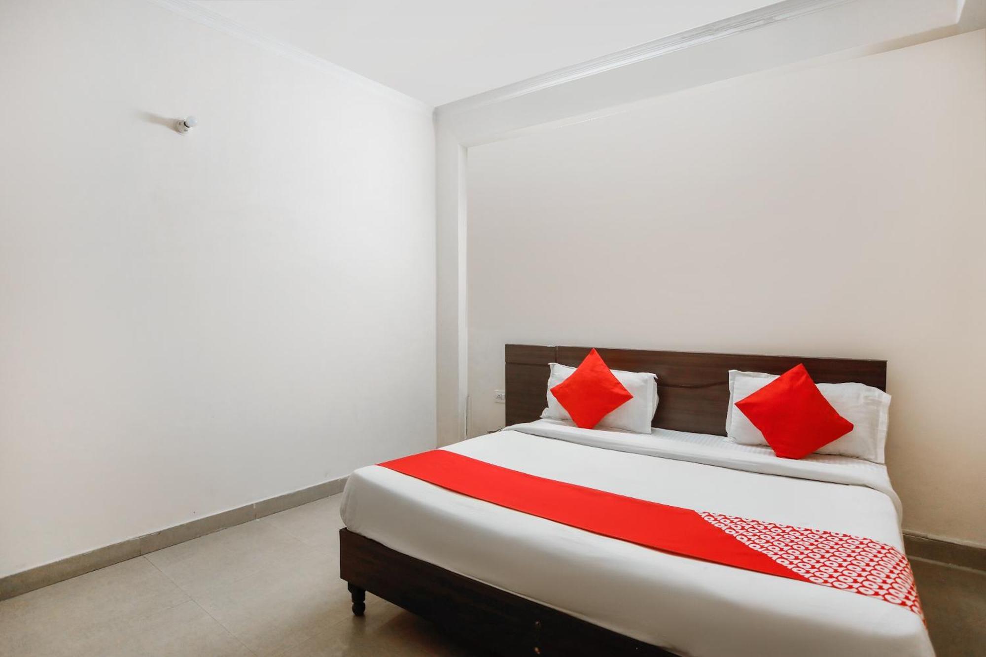 Hotel O Av Residency Near Botanic Garden Of Indian Republic Noida Exterior foto