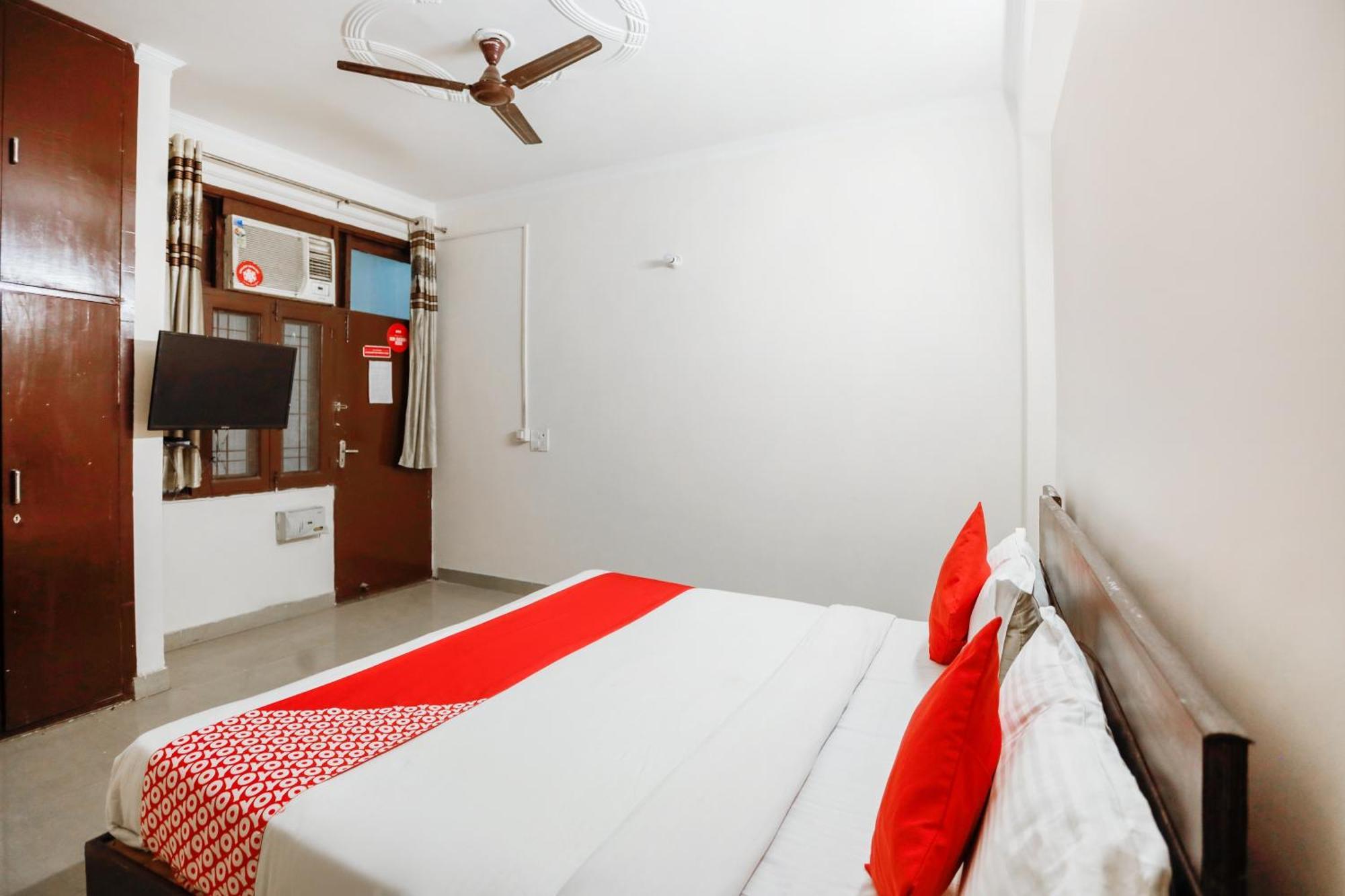 Hotel O Av Residency Near Botanic Garden Of Indian Republic Noida Exterior foto